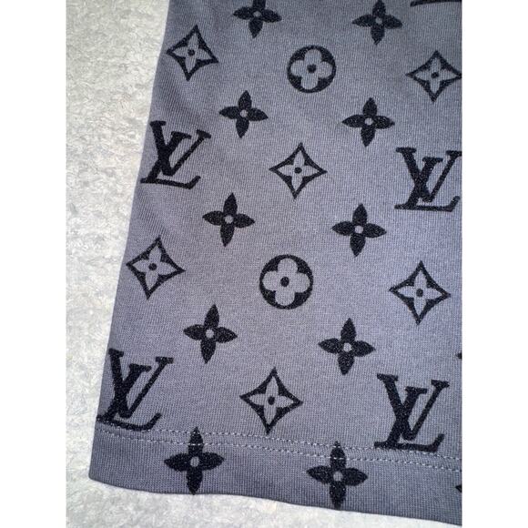 Louis Vuitton SS20 Velvet Monogram Black Logo Zip Pocket Short Sleeve T-Shirt M - Picture 10 of 16